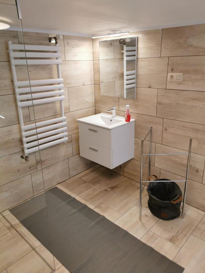 איפר Vakantiehuis H&A 4 Sterren מראה חיצוני תמונה