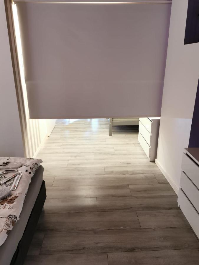 איפר Vakantiehuis H&A 4 Sterren מראה חיצוני תמונה