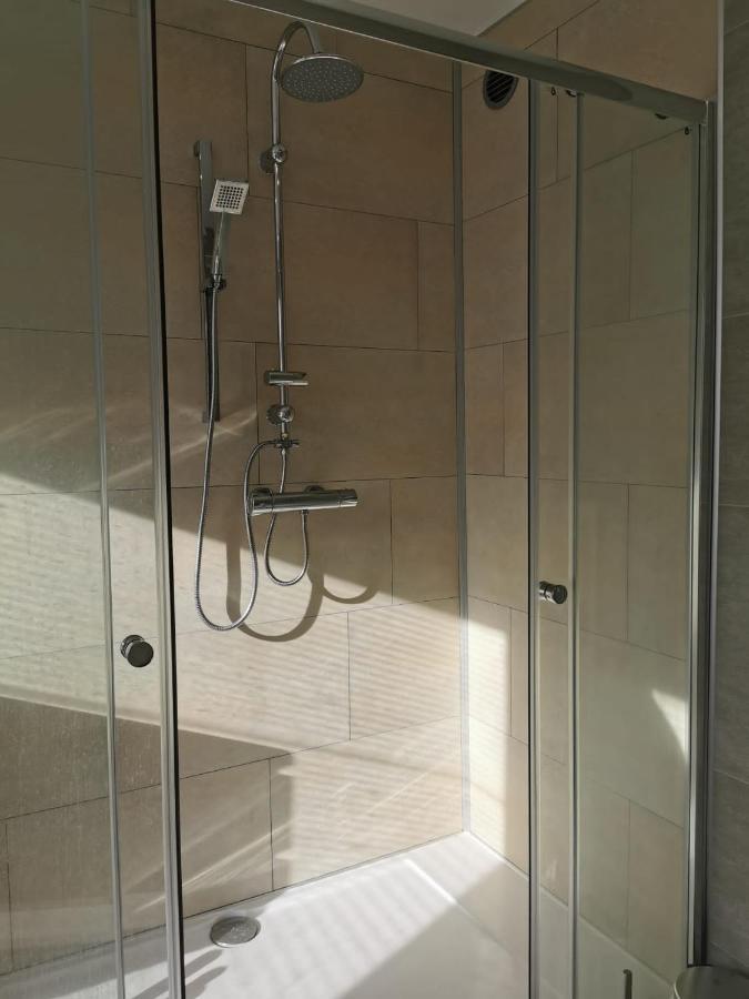 איפר Vakantiehuis H&A 4 Sterren מראה חיצוני תמונה